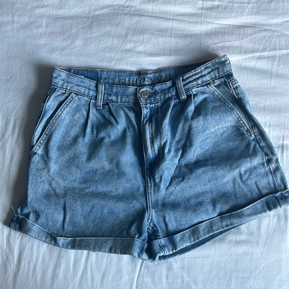 American Eagle denim jean mom shorts